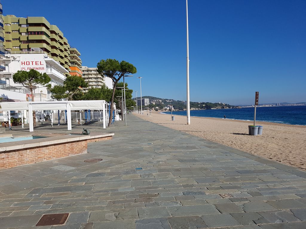 Bobar Beach