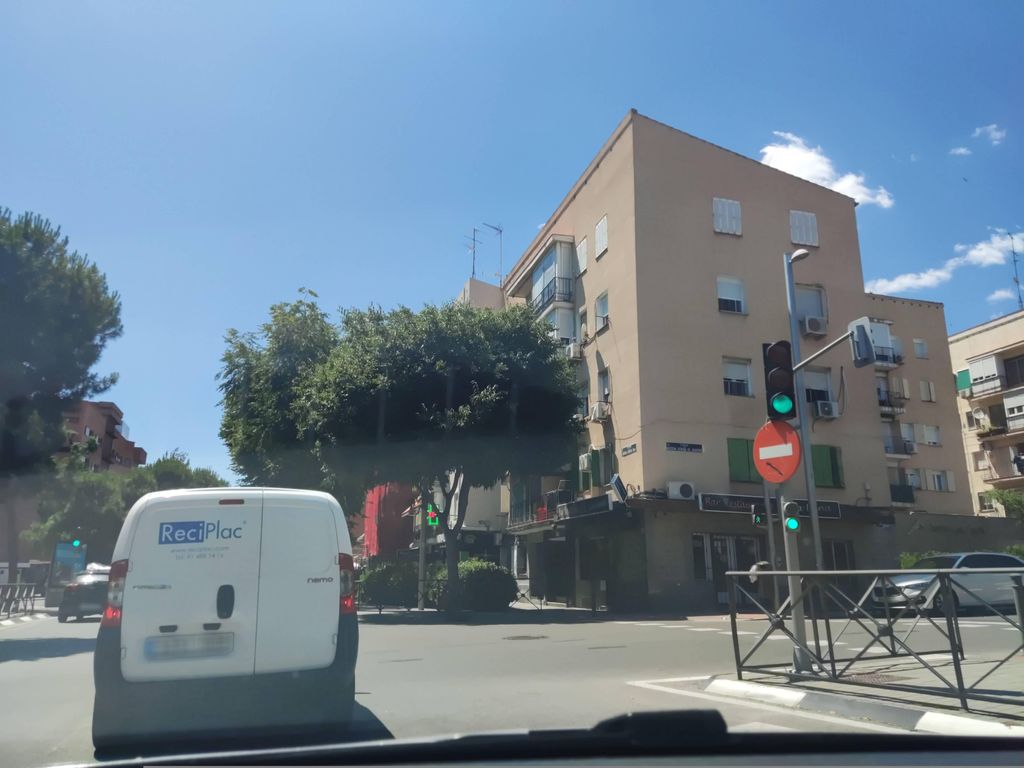 Tapería La Plaza