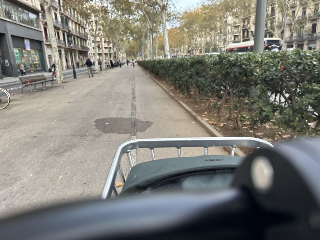 Bar Cafeteria Lee 666