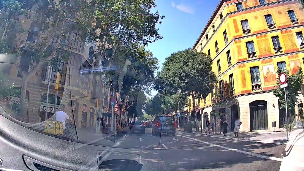 Aromes Cafe & Lounge