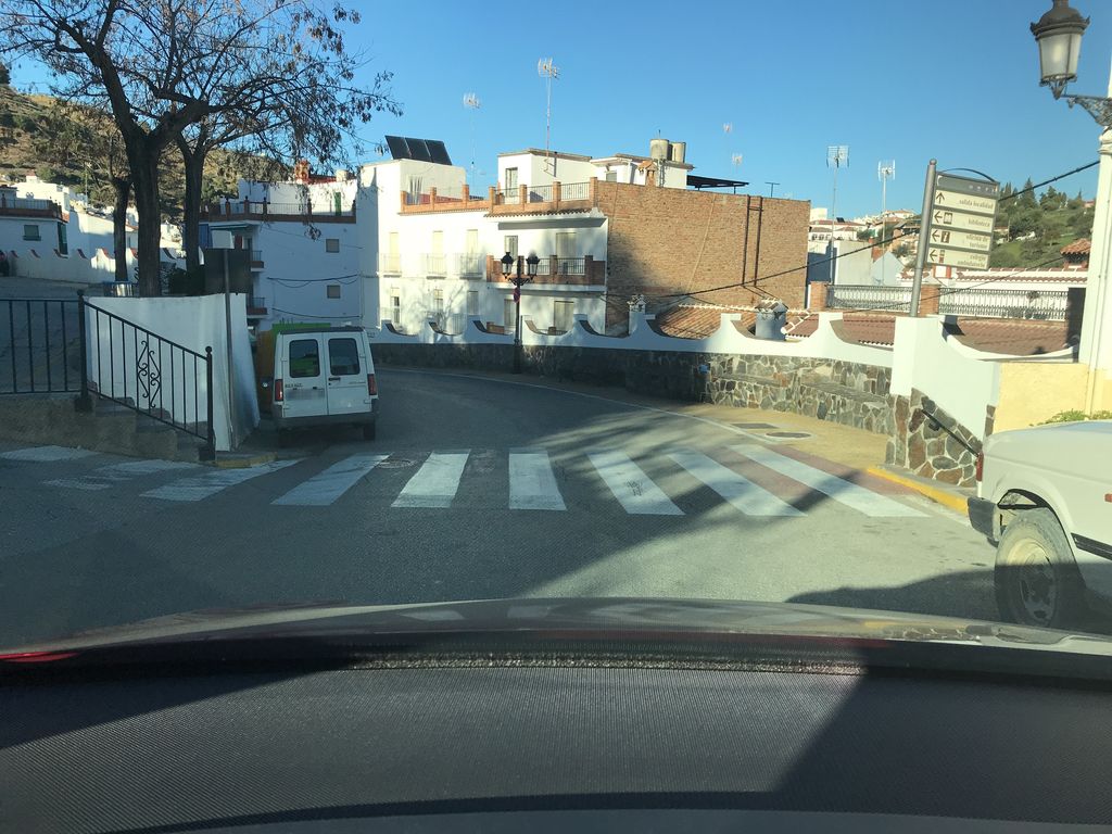 Aki Mismo
