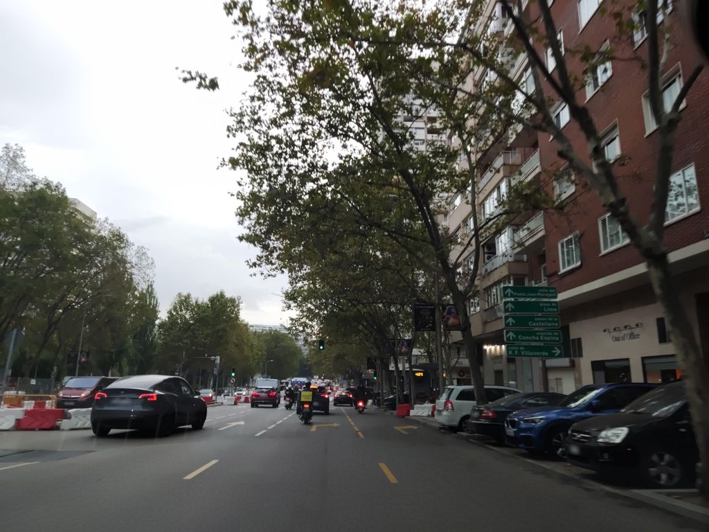 Cervecería Cervecería Avenida Tapas Bar