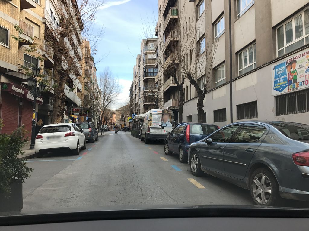 Al pan pan y al vino vino