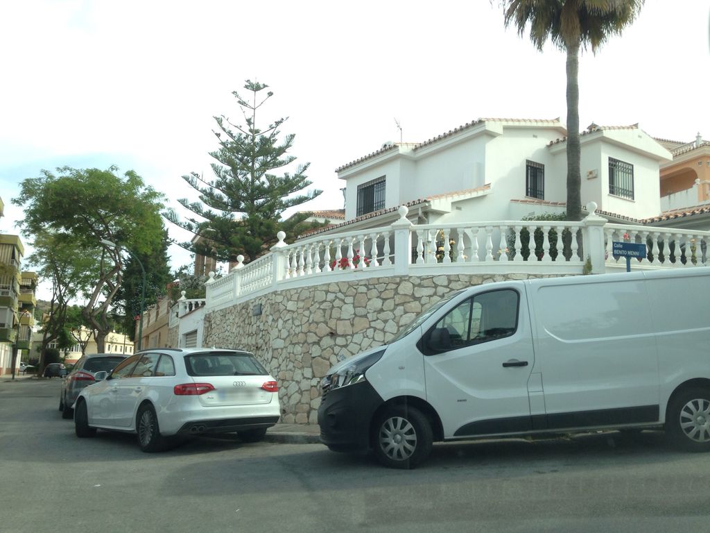 Casa Luis, Vivi, Sara